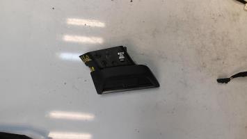 Aerateur tableau de bord avant gauche