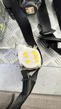Ceinture avant gauche