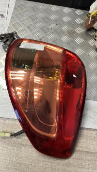 Fanale posteriore principale destro (luci)