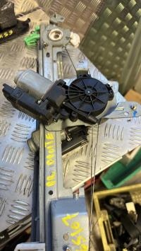 Leve vitre electrique arriere droit