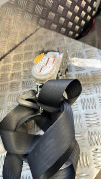 Ceinture avant droit