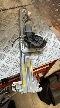 Moteur leve vitre arriere droit