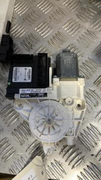 Moteur leve vitre avant droit
