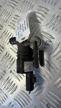 Bomba del limpiaparabrisas delantero