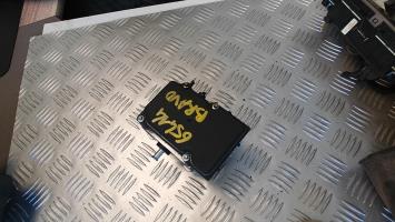 Bloc ABS (freins anti-blocage)