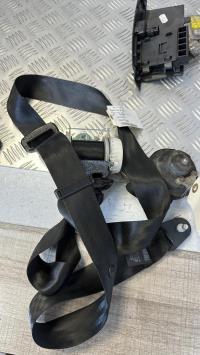 Ceinture arriere droit