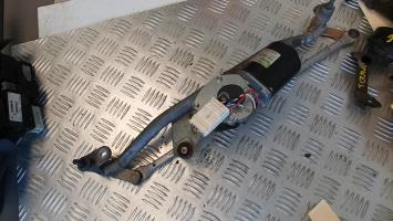 Moteur essuie glace avant