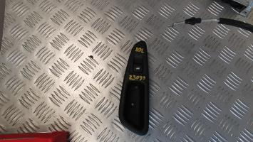 Interrupteur de leve vitre avant droit