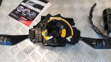 Contactor giratorio
