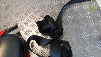 Ceinture arriere droit