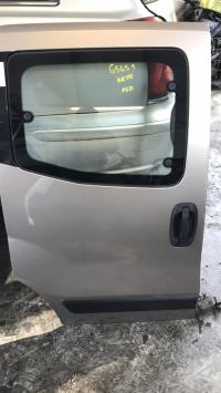Porte laterale droit