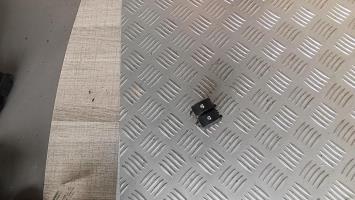 Interrupteur de leve vitre avant gauche