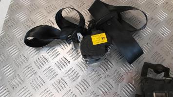 Ceinture arriere droit