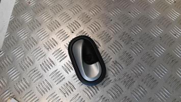 Poignee interieur arriere droit