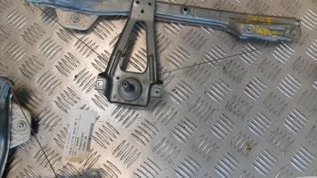 Alzacristalli manuale posteriore destro