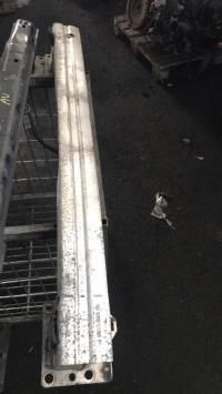 Traversa rinforzo paraurti anteriore
