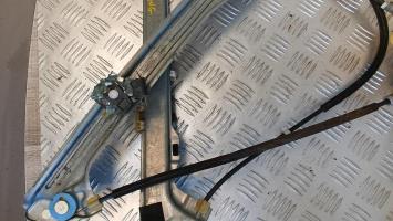 Mecanisme de leve vitre electrique avant gauche