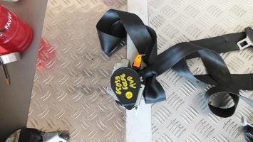 Ceinture avant droit
