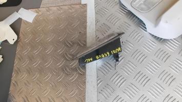Feu arriere secondaire gauche (feux)