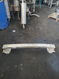 Traversa rinforzo paraurti anteriore