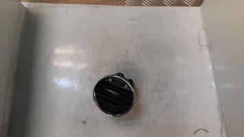 Aerateur tableau de bord avant gauche