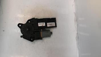 Moteur leve vitre avant gauche