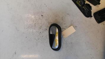 Poignee interieur arriere droit
