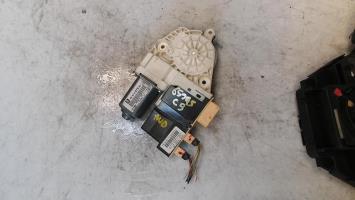 Motor de elevalunas delantero derecho