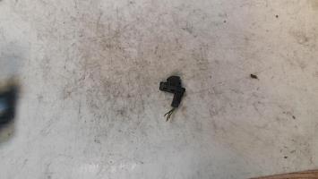 Interrupteur de leve vitre avant droit