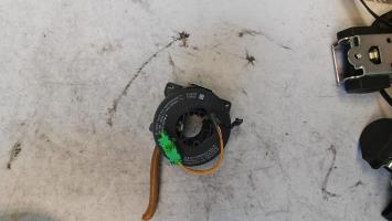 Contactor giratorio