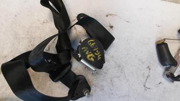 Ceinture avant gauche