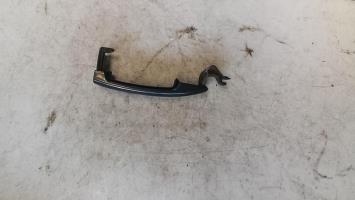 Poignee porte arriere droit