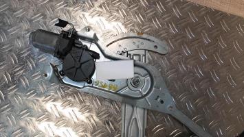 Alzacristalli elettrico anteriore destro