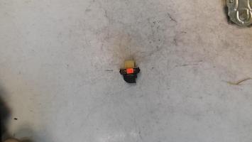 Interrupteur de leve vitre avant droit
