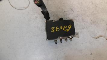 Bloc ABS (freins anti-blocage)