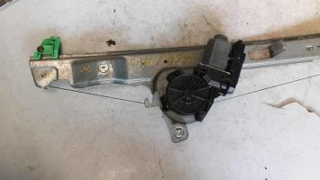 Leve vitre electrique avant droit