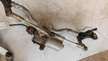 Motore tergicristallo anteriore