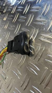 Interruptor de elevalunas