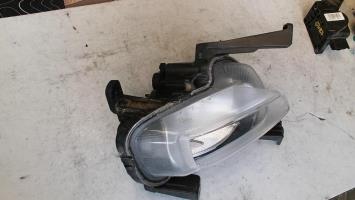 Fendinebbia sinistro (luce)