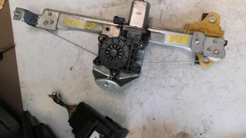 Leve vitre electrique arriere gauche