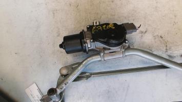 Motore tergicristallo anteriore