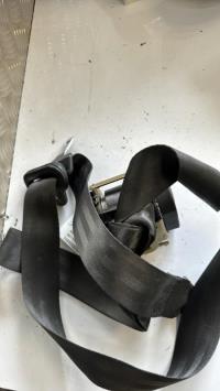 Ceinture arriere droit