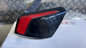 Fanale posteriore principale destro (luci)