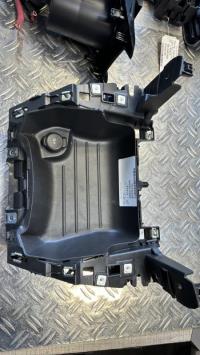 Console central (interieur plastique)