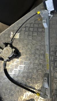 Leve vitre electrique avant droit