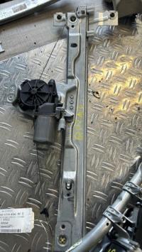 Leve vitre electrique avant droit