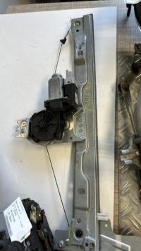 Leve vitre electrique avant gauche