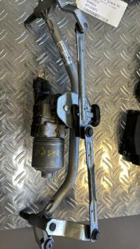 Moteur essuie glace avant