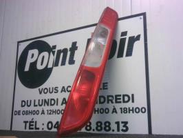 Feu arriere principal droit (feux)
