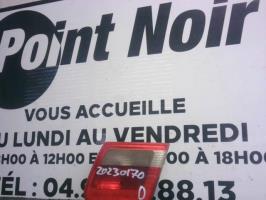 Feu arriere secondaire droit (feux)
